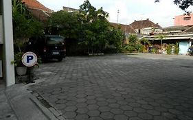 Atina Graha Surakarta (solo)